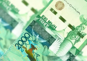 <p>Купюру в 2000 тенге перестанут принимать в Казахстане: сроки и правила обмена</p>
